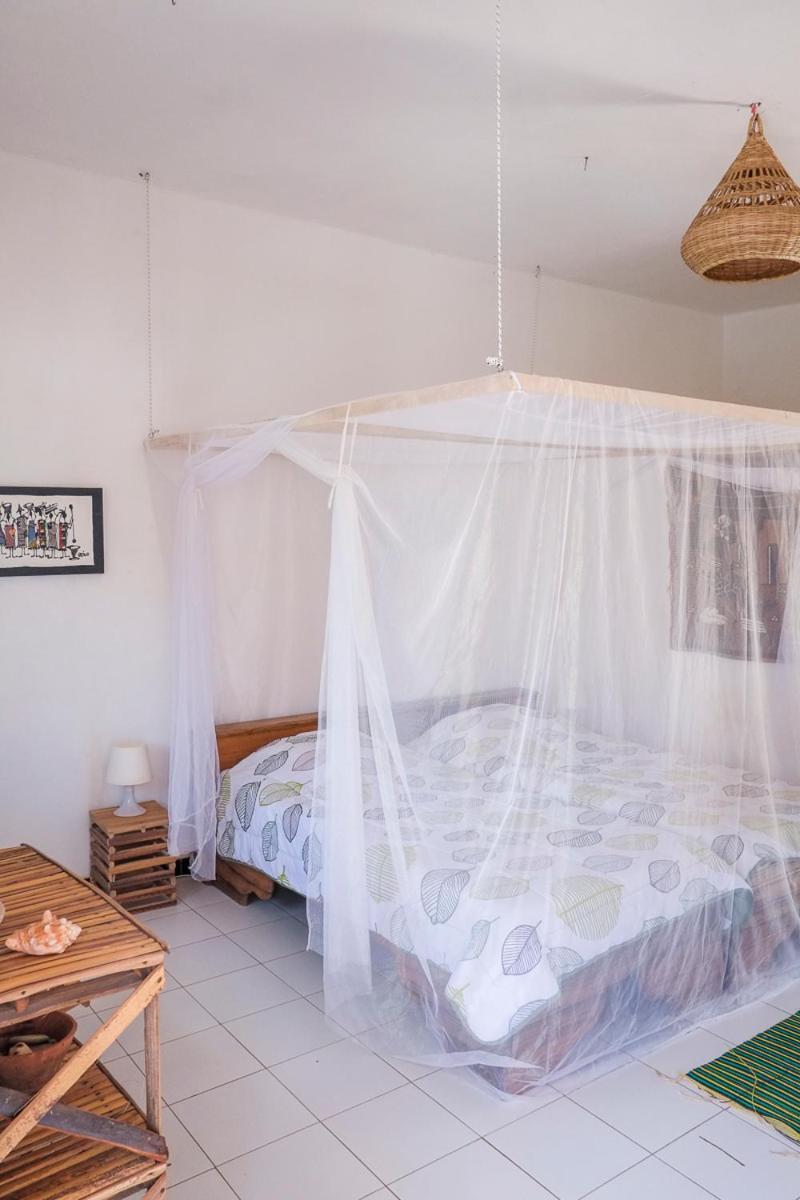 Keur Dofie Bed & Breakfast Toubab Dialao Eksteriør bilde