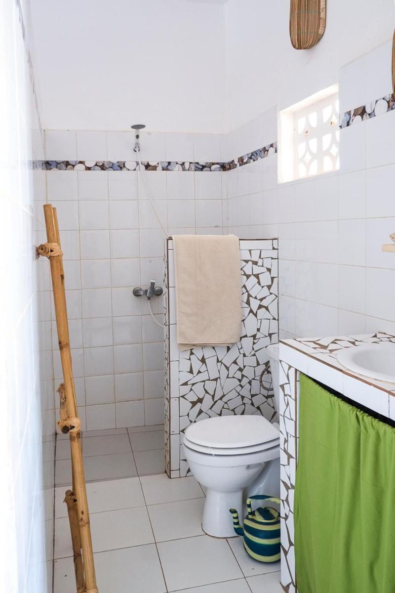 Keur Dofie Bed & Breakfast Toubab Dialao Eksteriør bilde