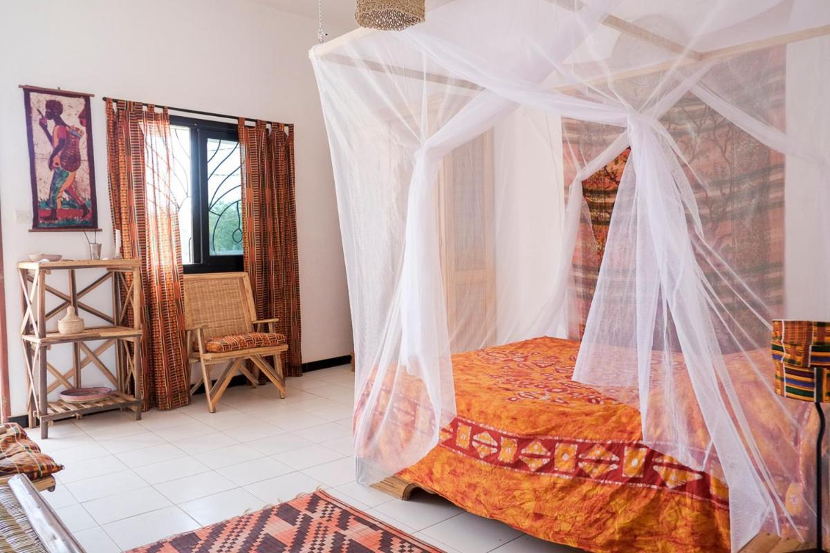 Keur Dofie Bed & Breakfast Toubab Dialao Eksteriør bilde