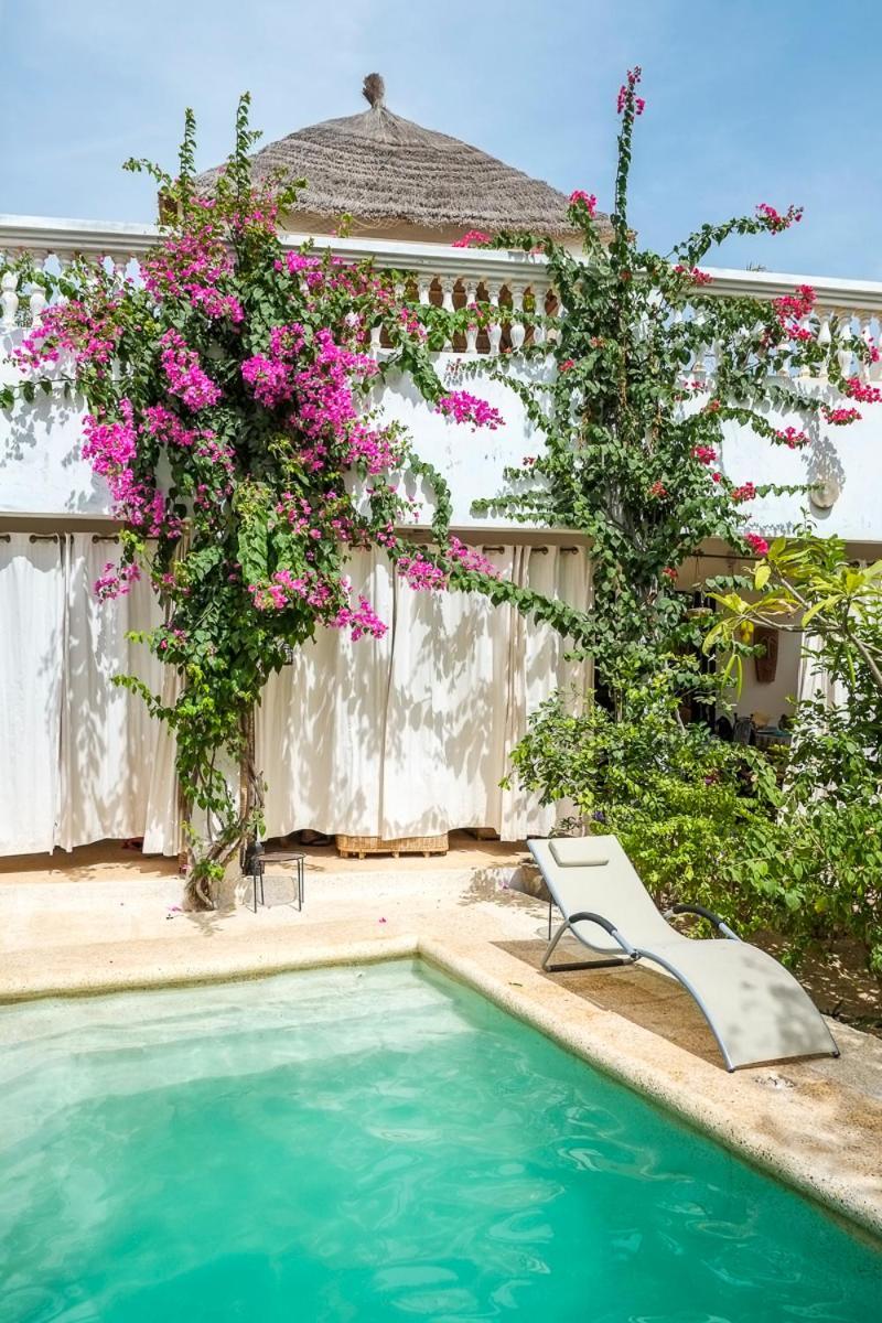 Keur Dofie Bed & Breakfast Toubab Dialao Eksteriør bilde